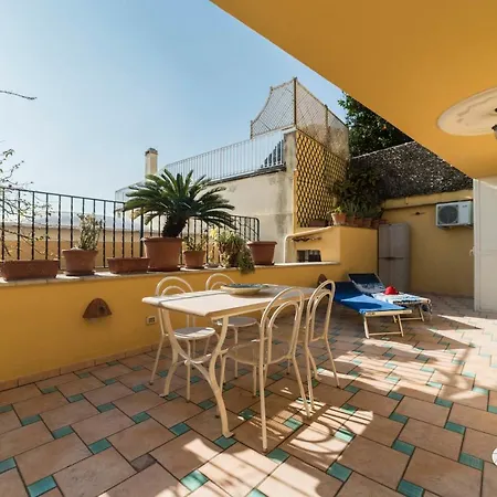 Estate4home - Namily House Holiday home