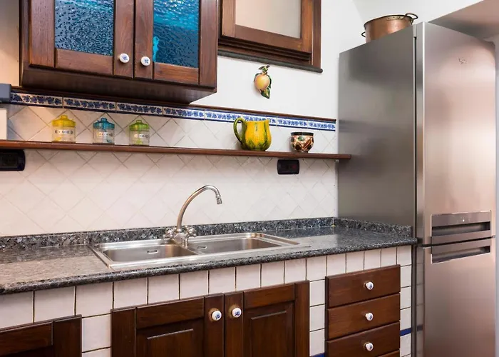 Estate4home - Namily House * Позитано